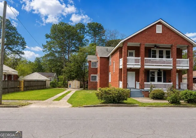 Photo 2 of Multi family home for sale at 19 W 50th Street, Savannah, GA 31405 | MLS# 10842691 | Listing updated on 2026-09-09