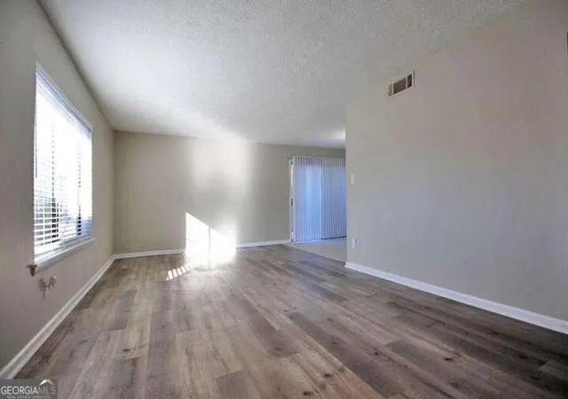 Photo 3 of Condo for sale at 3756 Mulkey Cir SW, Marietta, GA 30008 | MLS# 10851189 | Listing updated on 2026-10-02