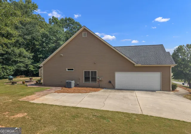 Photo 3 of Single family home for sale at 77 Gorham Gates, Hiram, GA 30141 | MLS# 10841522 | Listing updated on 2026-09-10