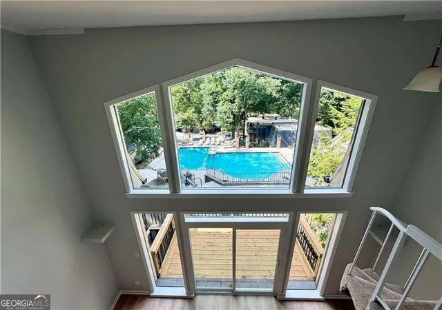 Listing Photo 5 - Condo for sale in building located at 77 Adrian Pl NW, Atlanta, GA 30327