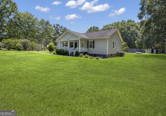 Photo 2 of Single family home for sale at 362 Four Points Rd, Jackson, GA 30233 | MLS# 10844747 | Listing updated on 2026-09-14
