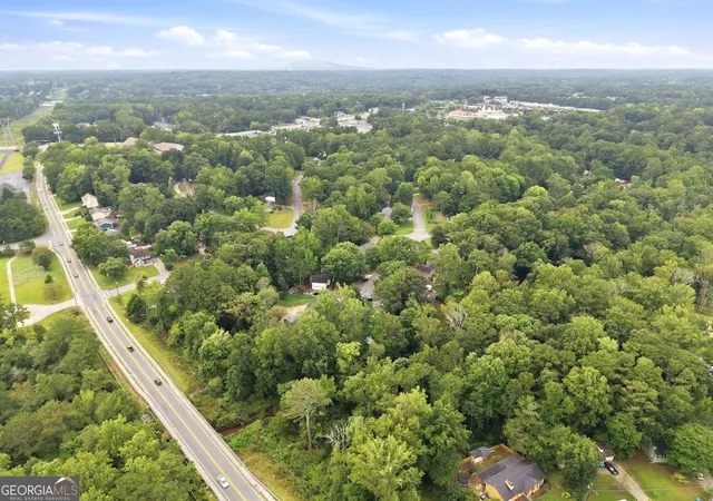 Photo 3 of Single family home for sale at 5280 Nathan Dr Nw, Lilburn, GA 30047 | MLS# 10847999 | Listing updated on 2026-10-09