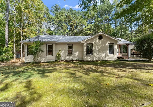 Photo 3 of Single family home for sale at 1240 Kelly Brg Rd, Dawsonville, GA 30534 | MLS# 10844305 | Listing updated on 2026-10-09