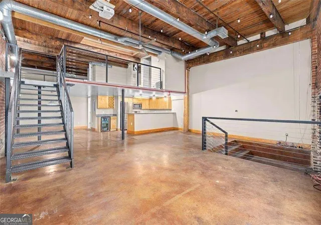 Listing Photo 4 - Condo for sale in building located at 644 Wls St Sw, Atlanta, GA 30310 - Unit #16