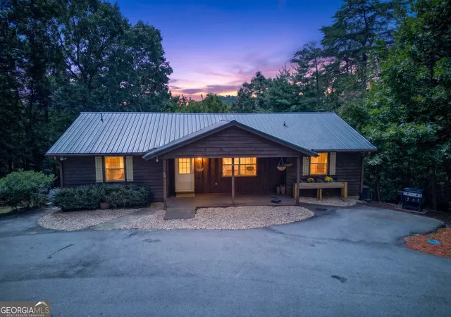 Photo 2 of Single family home for sale at 90 Amber Ln, Tiger, GA 30576 | MLS# 10844421 | Listing updated on 2026-09-30