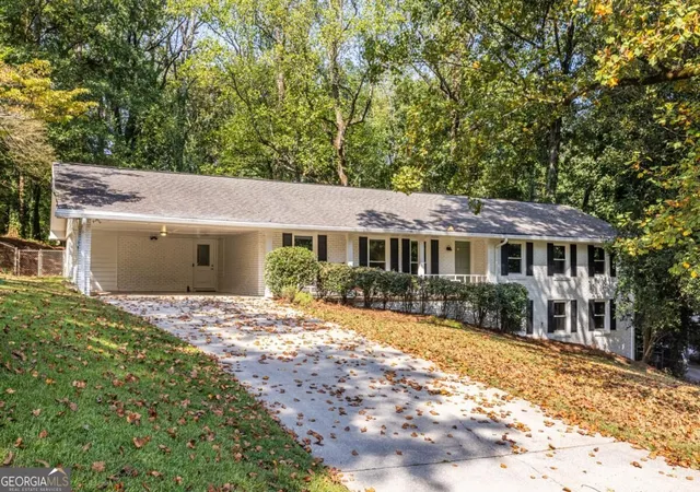 Photo 2 of Single family home for sale at 1590 Knob Hl Dr Ne, Atlanta, GA 30329 | MLS# 10847772 | Listing updated on 2026-09-24