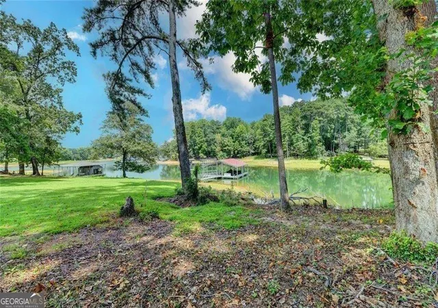 Photo 3 of Single family home for sale at 7470 Fields Dr, Cumming, GA 30041 | MLS# 10837064 | Listing updated on 2026-09-15