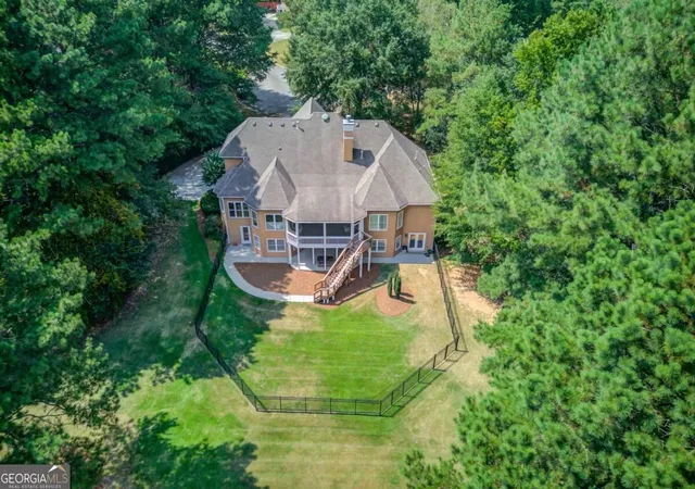 Photo 4 of Single family home for sale at 6228 Waters Edge Dr, Covington, GA 30014 | MLS# 10850926 | Listing updated on 2026-10-08