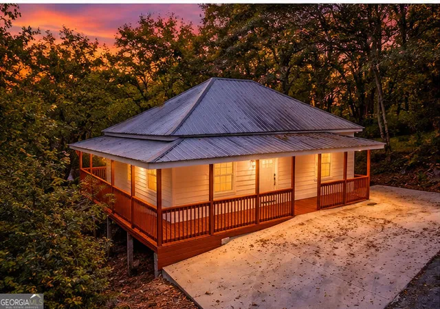 Photo 3 of Single family home for sale at 23 Fortune St, Lafayette, GA 30728 | MLS# 10873661 | Listing updated on 2026-10-29