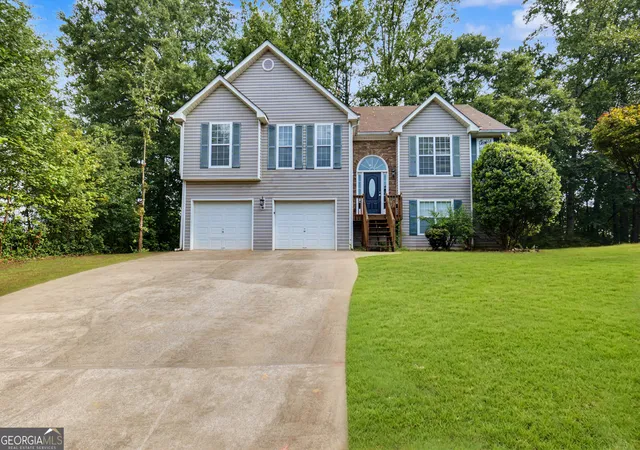 Photo 1 of Single family home for sale at 5360 Otter Crk Run, Cumming, GA 30040 | MLS# 10851238 | Listing updated on 2026-10-06