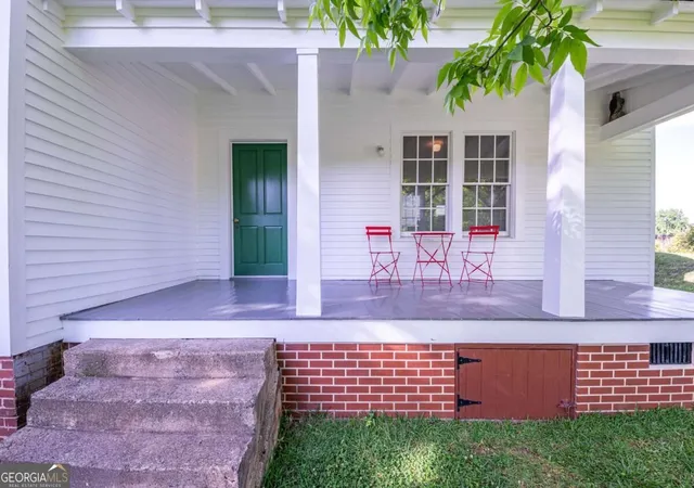 Photo 3 of Single family home for sale at 357 Little Oak St, Athens, GA 30601 | MLS# 10851518 | Listing updated on 2026-10-07