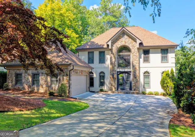 Photo 2 of Single family home for sale at 1090 Matheson Way, Johns Creek, GA 30022 | MLS# 10845104 | Listing updated on 2026-09-26