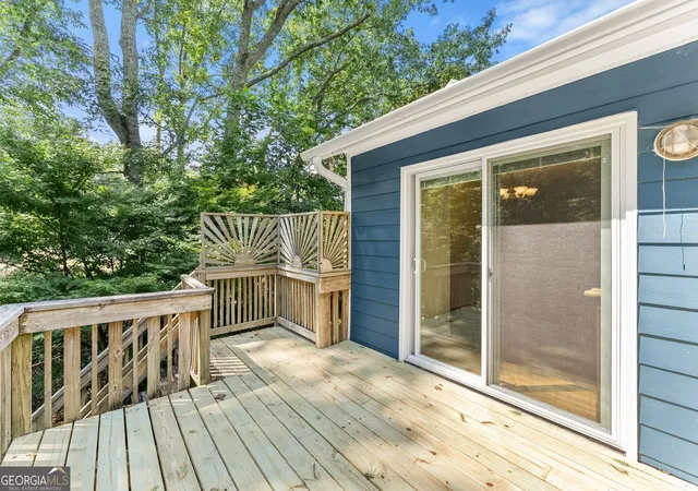 Photo 4 of Single family home for sale at 1725 Gordon Rd, Cumming, GA 30040 | MLS# 10836689 | Listing updated on 2026-09-14