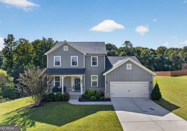 Photo 1 of Single family home for sale at 130 Peachwood Ln, Homer, GA 30547 | MLS# 10847200 | Listing updated on 2026-09-30