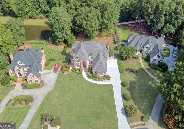 Photo 3 of Single family home for sale at 117 Congressional Ct, Mcdonough, GA 30253 | MLS# 10850264 | Listing updated on 2026-10-05
