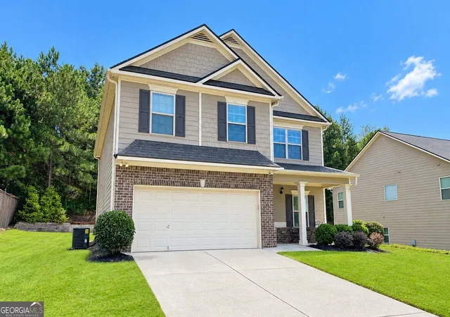 Photo 2 of Single family home for sale at 5910 N Crescent Landing Dr, Cumming, GA 30028 | MLS# 10835059 | Listing updated on 2026-09-09