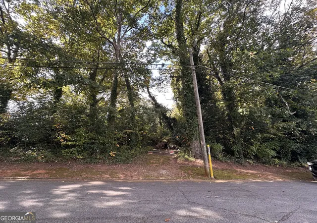 Photo 1 of Land for sale at 1685 Richard Allen Dr, Decatur, GA 30032 | MLS# 10880708 | Listing updated on 2026-10-30
