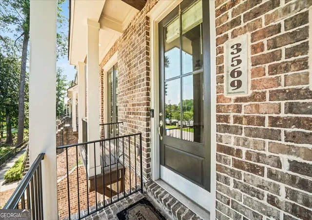 Photo 2 of Townhouse for sale at 3569 Parkside Way, Brookhaven, GA 30319 | MLS# 10847099 | Listing updated on 2026-09-30