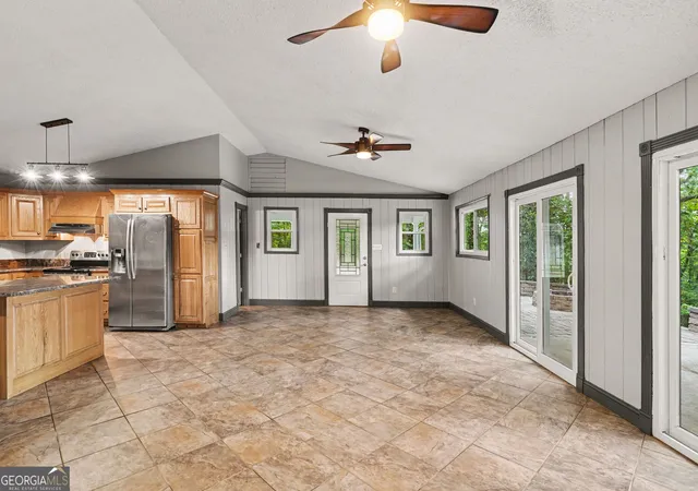 Photo 2 of Single family home for sale at 2188 Hwy 36 E, Jackson, GA 30233 | MLS# 10817346 | Listing updated on 2026-09-09