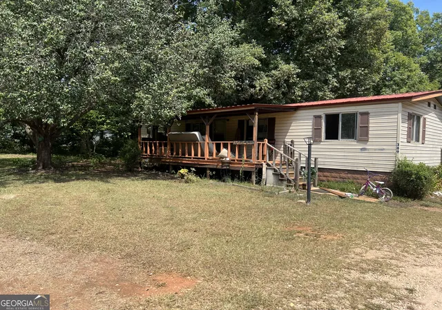 Photo 1 of Manufactured home for sale at 389 Robert Taylor Rd, Lagrange, GA 30240 | MLS# 10831413 | Listing updated on 2026-09-06