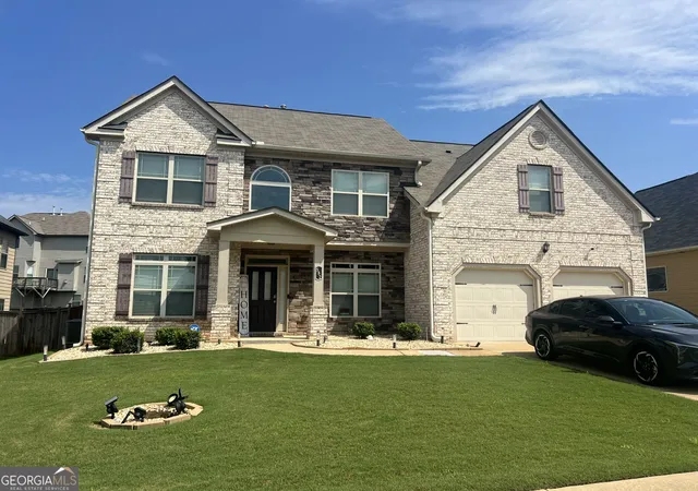 Photo 1 of Single family home for sale at 582 Oakville Trl, Hampton, GA 30228 | MLS# 10846607 | Listing updated on 2026-10-02