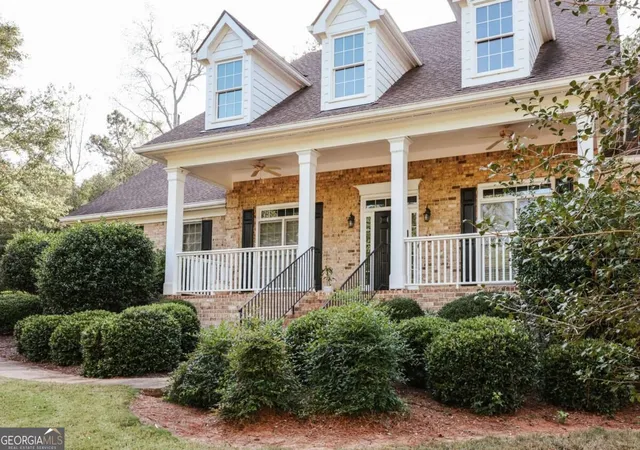 Photo 3 of Single family home for sale at 1410 Lane Crk Dr, Bishop, GA 30621 | MLS# 10838563 | Listing updated on 2026-09-22