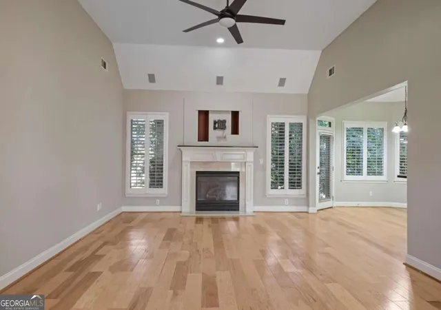 Photo 4 of Single family home for sale at 105 Peregrine Way NW, Kennesaw, GA 30144 | MLS# 10856609 | Listing updated on 2026-10-28
