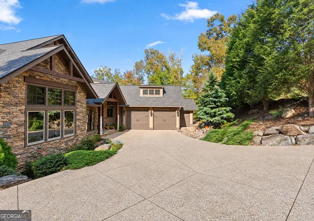 Photo 4 of Single family home for sale at 45 Miners Pl, Dahlonega, GA 30533 | MLS# 10879939 | Listing updated on 2026-10-29