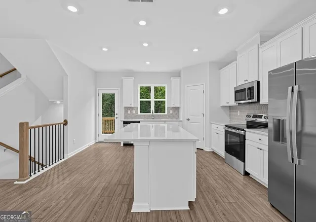 Photo 2 of Townhouse for sale at 5760 Schelton Pl Se, Mableton, GA 30126 | MLS# 10847741 | Listing updated on 2026-09-22