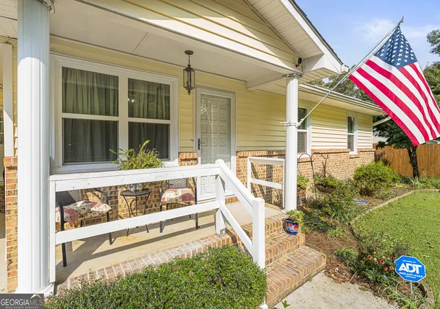 Photo 2 of Single family home for sale at 437 Jason Dr, Trion, GA 30753 | MLS# 10851559 | Listing updated on 2026-10-03
