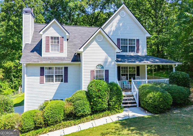 Single family home for sale at 91 Bridgewood Dr, Douglasville, GA 30134 | MLS# 10851277