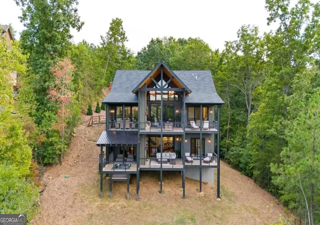 Photo 2 of Single family home for sale at 133 Amber Ridge, Blue Ridge, GA 30513 | MLS# 10837640 | Listing updated on 2026-09-15