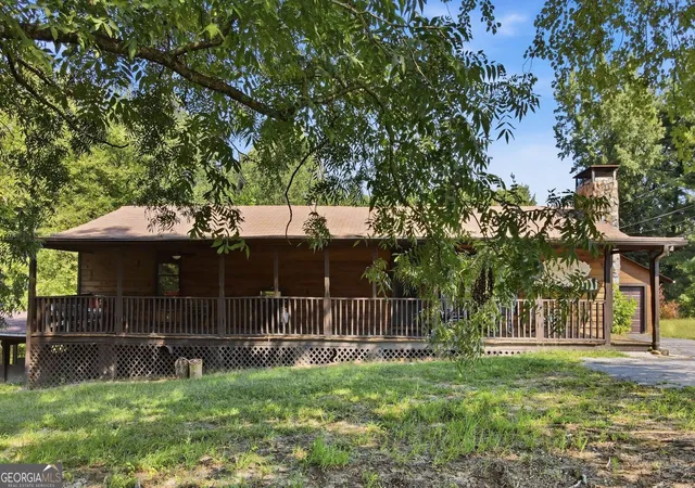Photo 3 of Sale Pending at 3707 Thompson Ml Rd, Buford, GA 30519 | MLS# 10838420 | Listing updated on 2026-10-05