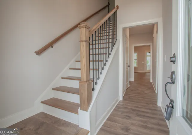 Photo 3 of Single family home for sale at 388 Maple View Dr, Carrollton, GA 30117 | MLS# 10607963 | Listing updated on 2026-09-17