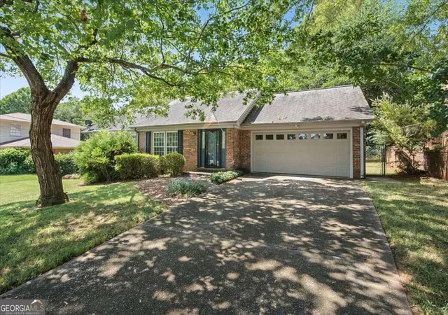 Photo 3 of Single family home for sale at 2781 Fernvalley Rd, Marietta, GA 30066 | MLS# 10844030 | Listing updated on 2026-09-11