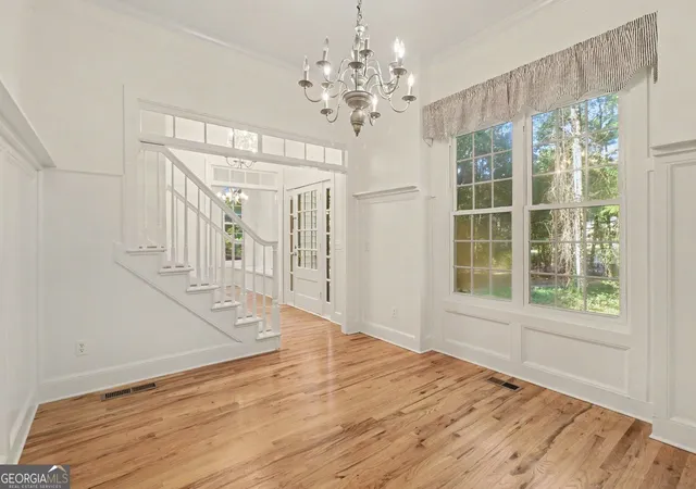 Photo 2 of Single family home for sale at 180 Courtland Dr, Fayetteville, GA 30215 | MLS# 10852262 | Listing updated on 2026-10-08