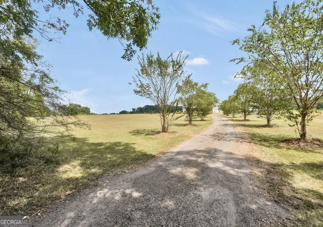 Photo 4 of Single family home for sale at 3300 Calvin Rd, Monticello, GA 31064 | MLS# 10840816 | Listing updated on 2026-09-18
