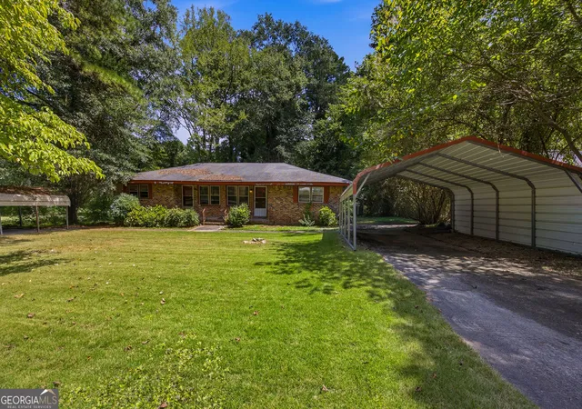 Photo 2 of Multi family home for sale at 5571 Edith St, Austell, GA 30106 | MLS# 10837378 | Listing updated on 2026-09-15