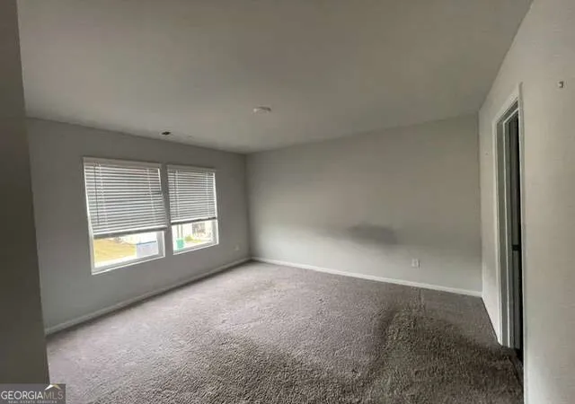 Photo 3 of Townhouse for sale at 285 NE Oakwood Dr, Milledgeville, GA 31061 | MLS# 10851296 | Listing updated on 2026-10-07
