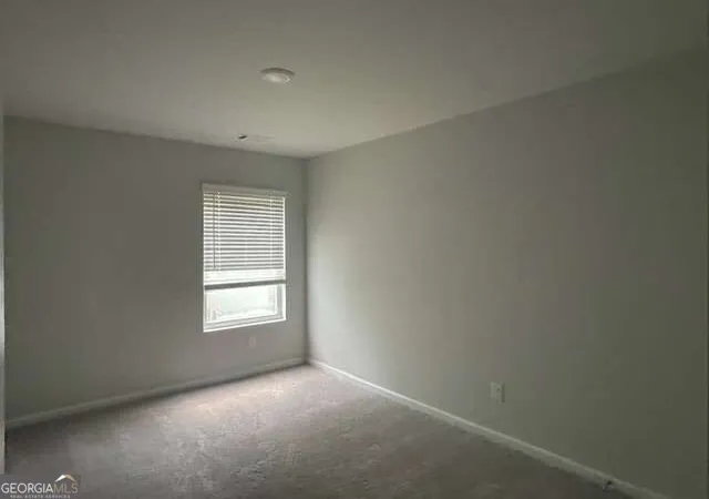 Photo 4 of Townhouse for sale at 285 NE Oakwood Dr, Milledgeville, GA 31061 | MLS# 10851296 | Listing updated on 2026-10-07