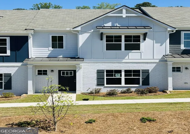 Townhouse for sale at 1920 Christine Way #111, Conyers, GA 30013 | MLS# 10842100