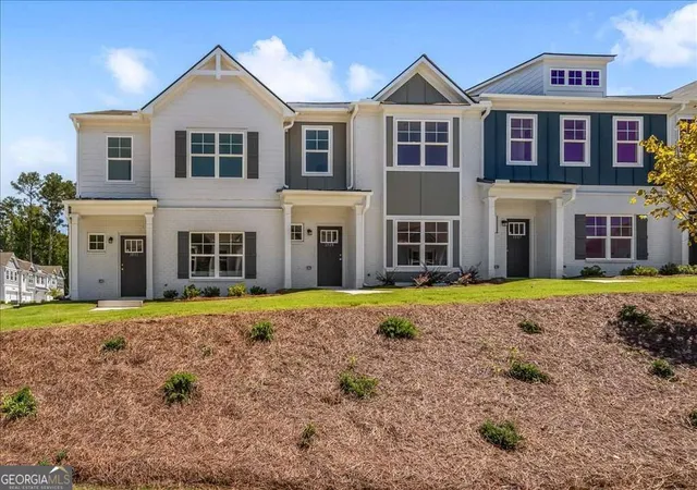 Photo 2 of Townhouse for sale at 1920 Christine Way #111, Conyers, GA 30013 | MLS# 10842100 | Listing updated on 2026-09-22