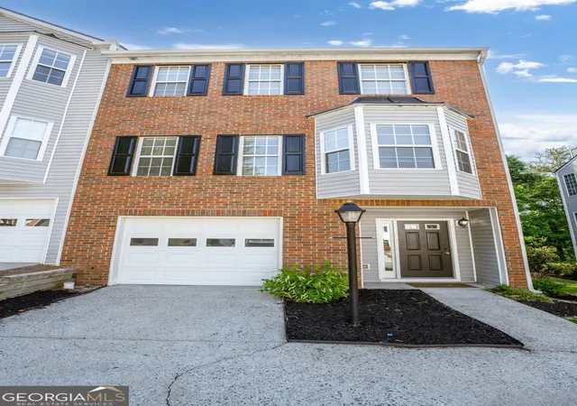 Photo 2 of Townhouse for sale at 1622 Indian Way, Cumming, GA 30040 | MLS# 10766440 | Listing updated on 2026-09-18