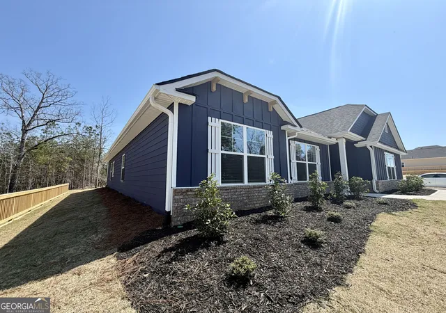Photo 1 of Single family home for sale at 0 Oak Ct, Williamson, GA 30292 | MLS# 10813887 | Listing updated on 2026-09-21