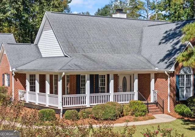 Photo 3 of Single family home for sale at 1010 Keeneland Ct, Bogart, GA 30622 | MLS# 10877479 | Listing updated on 2026-10-27