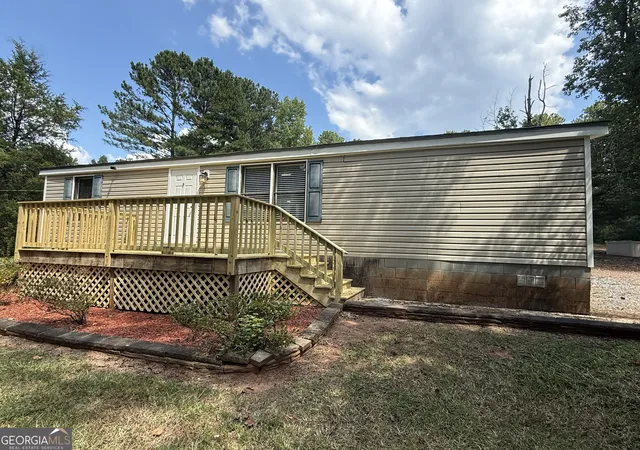 Photo 3 of Sale Pending at 2509 New Hutchinson Ml Rd, Lagrange, GA 30240 | MLS# 10838742 | Listing updated on 2026-09-12