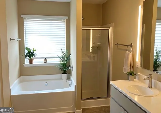 Photo 6 of Multi family home for sale at 3330 Tiara Cir Sw, Atlanta, GA 30311 | MLS# 10771312 | Listing updated on 2026-09-09