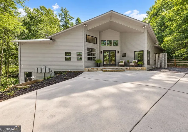 Photo 1 of Single family home for sale at 10323 Old Ccc Camp Rd, Ellijay, GA 30540 | MLS# 10843945 | Listing updated on 2026-09-24
