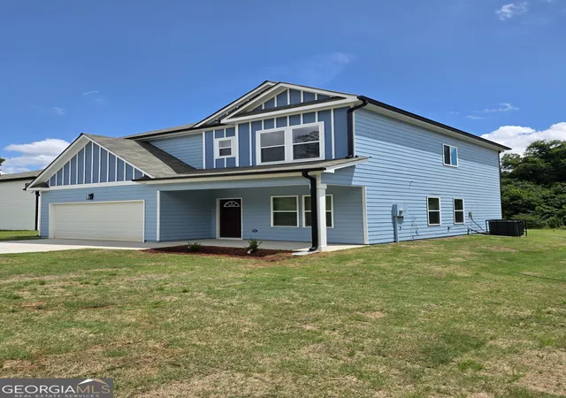 Photo 2 of Single family home for sale at 448 N Hill St, Griffin, GA 30223 | MLS# 10843683 | Listing updated on 2026-09-10
