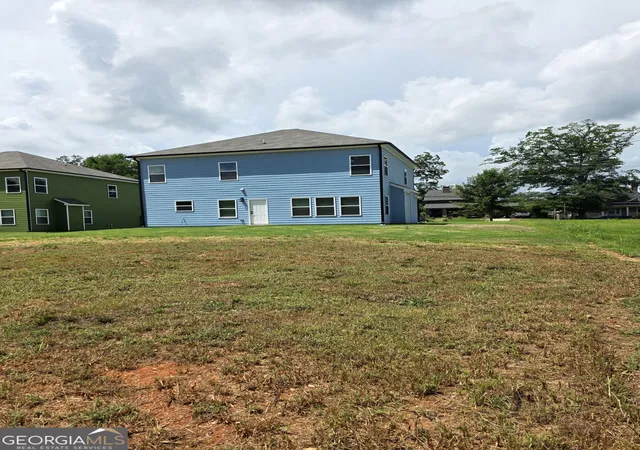Photo 3 of Single family home for sale at 448 N Hill St, Griffin, GA 30223 | MLS# 10843683 | Listing updated on 2026-09-10